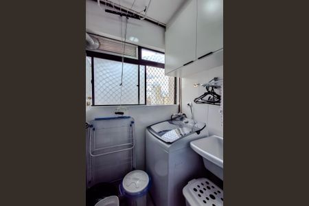 Apartamento para alugar com 111m², 3 quartos e 1 vagaÁrea de Serviço