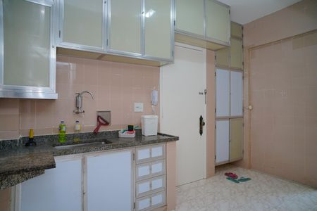 Apartamento à venda com 75m², 2 quartos e 1 vagaCozinha