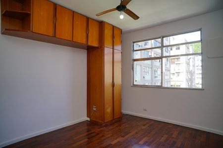 Apartamento à venda com 75m², 2 quartos e 1 vagaQuarto 1