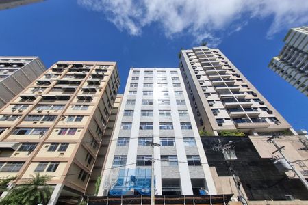 Apartamento à venda com 75m², 2 quartos e 1 vagaFachada