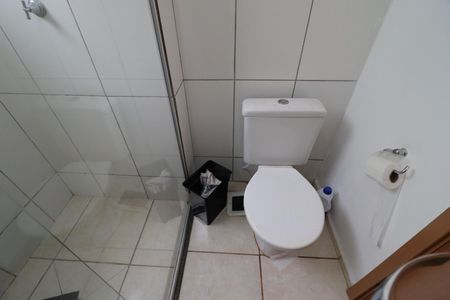 Apartamento para alugar com 46m², 2 quartos e 1 vaga Apartamento para alugar com 46m², 2 quartos e 1 vagaBanheiro