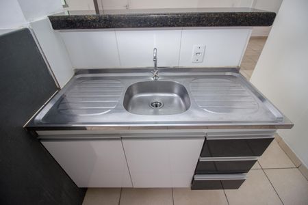 Apartamento à venda com 46m², 2 quartos e 1 vaga Apartamento à venda com 46m², 2 quartos e 1 vagaCozinha e Área de Serviço