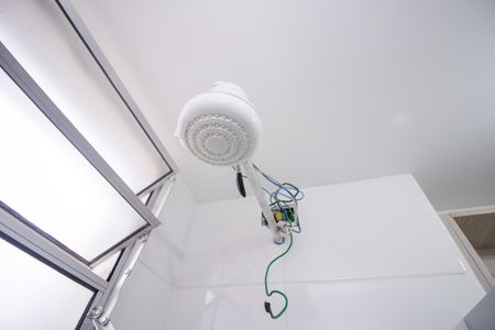 Apartamento à venda com 46m², 2 quartos e 1 vaga Apartamento à venda com 46m², 2 quartos e 1 vagaBanheiro Social