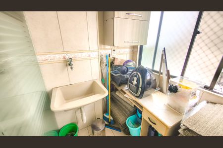 Apartamento à venda com 65m², 3 quartos e 1 vaga Apartamento à venda com 65m², 3 quartos e 1 vagaCozinha e Área de Serviço