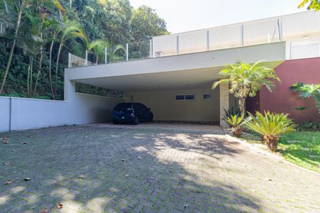 Casa de condomínio para alugar com 494m², 4 quartos e 5 vagasGaragem