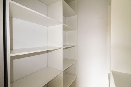 Apartamento à venda com 76m², 3 quartos e 1 vaga Apartamento à venda com 76m², 3 quartos e 1 vagaSuíte