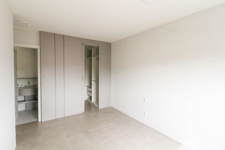 Apartamento à venda com 76m², 3 quartos e 1 vaga Apartamento à venda com 76m², 3 quartos e 1 vagaSuíte