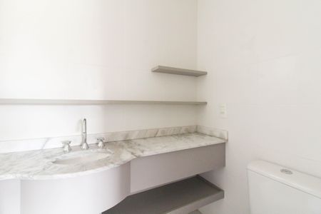 Apartamento à venda com 76m², 3 quartos e 1 vaga Apartamento à venda com 76m², 3 quartos e 1 vagaBanheiro da Suíte