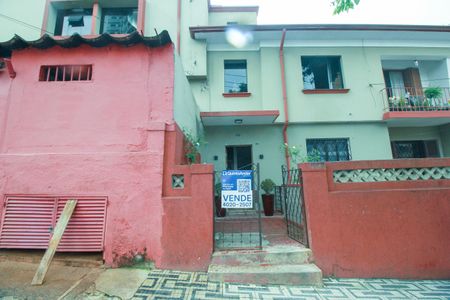 Apartamento à venda com 92m², 2 quartos e sem vagaPlaca instalada em 07/02/2026 com o código NYAQ-152