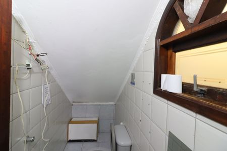 Casa à venda com 219m², 4 quartos e 4 vagasLavabo 2