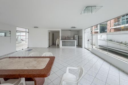 Apartamento à venda com 90m², 2 quartos e 1 vagaÁrea comum - Salão de festas