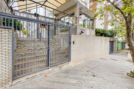 Apartamento à venda com 90m², 2 quartos e 1 vagaFachada