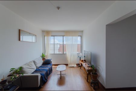Apartamento à venda com 90m², 2 quartos e 1 vagaSala