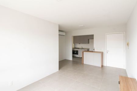 Sala de apartamento à venda com 3 quartos, 76m² em Marechal Rondon, Canoas