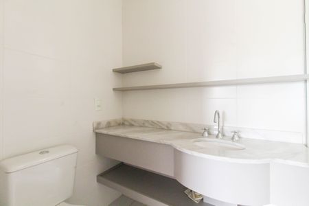 Apartamento à venda com 76m², 3 quartos e 1 vaga Apartamento à venda com 76m², 3 quartos e 1 vagaBanheiro da Suíte