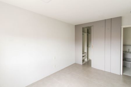 Apartamento à venda com 76m², 3 quartos e 1 vaga Apartamento à venda com 76m², 3 quartos e 1 vagaSuíte