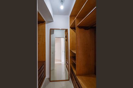 Suíte de apartamento para alugar com 3 quartos, 178m² em Jardim Paulistano, São Paulo