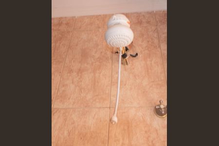 Casa à venda com 280m², 4 quartos e 3 vagas Casa à venda com 280m², 4 quartos e 3 vagasBanheiro da Suíte 2