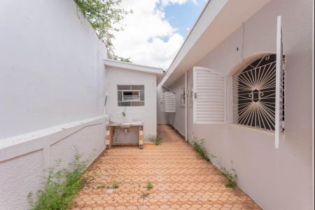 Casa à venda com 280m², 4 quartos e 3 vagas Casa à venda com 280m², 4 quartos e 3 vagasQuintal