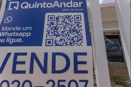 Casa à venda com 280m², 4 quartos e 3 vagas Casa à venda com 280m², 4 quartos e 3 vagasPlaquinha