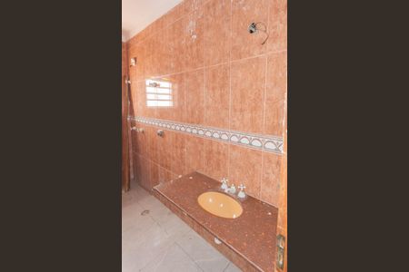 Casa à venda com 280m², 4 quartos e 3 vagas Casa à venda com 280m², 4 quartos e 3 vagasBanheiro da Suíte 1