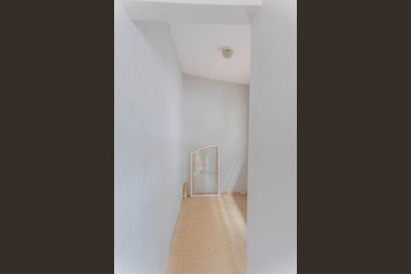 Casa à venda com 280m², 4 quartos e 3 vagas Casa à venda com 280m², 4 quartos e 3 vagasQuarto de Serviço