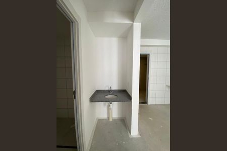 Apartamento à venda com 38m², 2 quartos e sem vaga Apartamento à venda com 38m², 2 quartos e sem vagaBanheiro