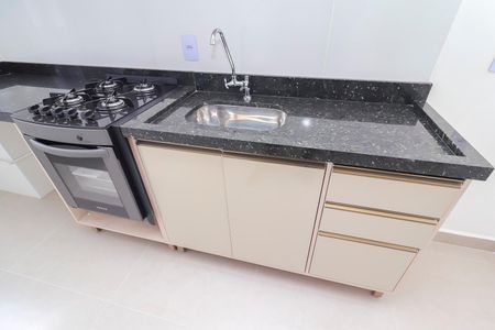 Apartamento à venda com 38m², 2 quartos e sem vagaCozinha e Área de Serviço