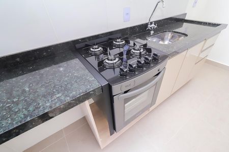 Apartamento à venda com 38m², 2 quartos e sem vagaCozinha e Área de Serviço