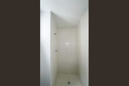 Banheiro de kitnet/studio à venda com 1 quarto, 48m² em Itaim Bibi, São Paulo