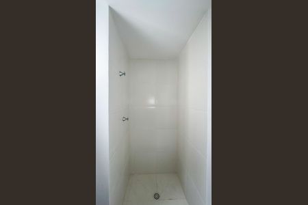 Banheiro de kitnet/studio à venda com 1 quarto, 48m² em Itaim Bibi, São Paulo