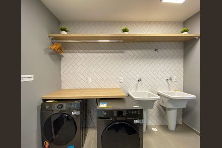 Studio à venda com 48m², 1 quarto e sem vaga Studio à venda com 48m², 1 quarto e sem vagaLavanderia