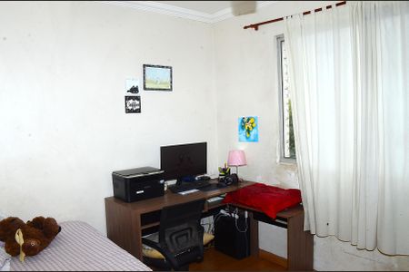 Apartamento à venda com 83m², 2 quartos e 1 vagaQuarto 2