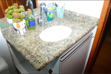 Apartamento à venda com 83m², 2 quartos e 1 vagaBanheiro