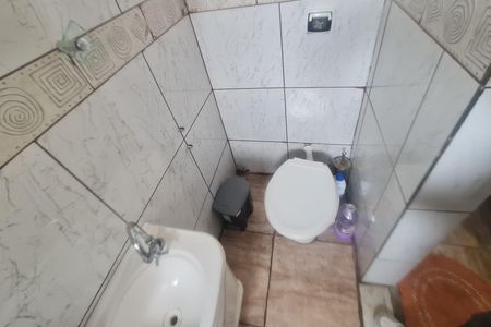 Casa à venda com 199m², 4 quartos e sem vagaBanheiro da Suíte
