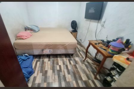 Casa à venda com 199m², 4 quartos e sem vagaQuarto (casa 3)