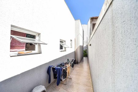 Casa à venda com 167m², 4 quartos e 2 vagasÁrea de Serviço
