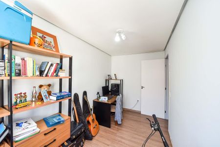 Casa à venda com 167m², 4 quartos e 2 vagasQuarto 1