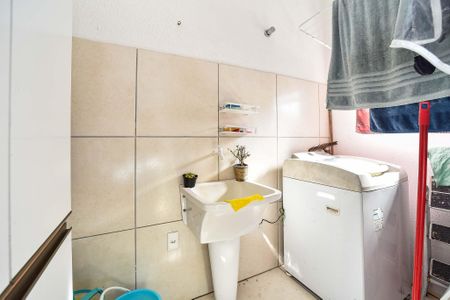 Casa à venda com 167m², 4 quartos e 2 vagasÁrea de Serviço