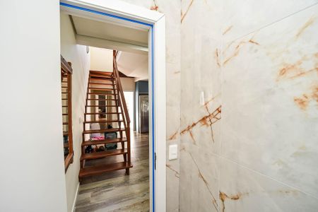 Casa à venda com 167m², 4 quartos e 2 vagasLavabo