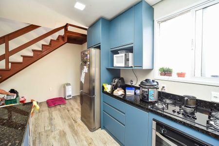 Casa à venda com 167m², 4 quartos e 2 vagasCozinha