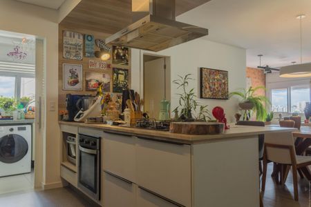 Apartamento à venda com 108m², 2 quartos e 2 vagasCozinha