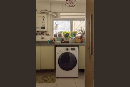 Apartamento à venda com 108m², 2 quartos e 2 vagasÁrea de Serviço