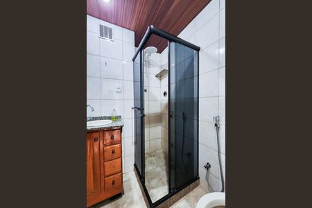 Apartamento para alugar com 55m², 2 quartos e 1 vaga Apartamento para alugar com 55m², 2 quartos e 1 vagaBanheiro