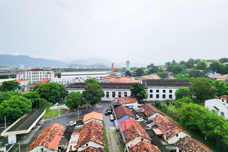 Vista do Quarto 1 de apartamento para alugar com 2 quartos, 55m² em Caju, Rio de Janeiro