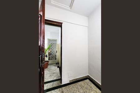 Apartamento para alugar com 55m², 2 quartos e 1 vaga Apartamento para alugar com 55m², 2 quartos e 1 vagaHall de Entrada