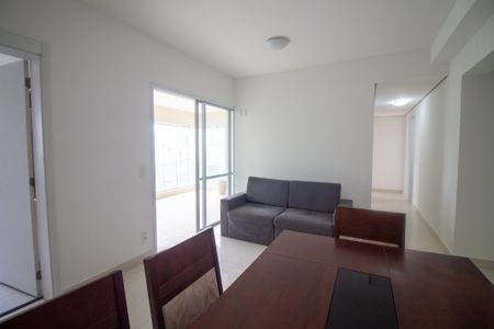 Sala de apartamento para alugar com 3 quartos, 84m² em Itaim Bibi, São Paulo