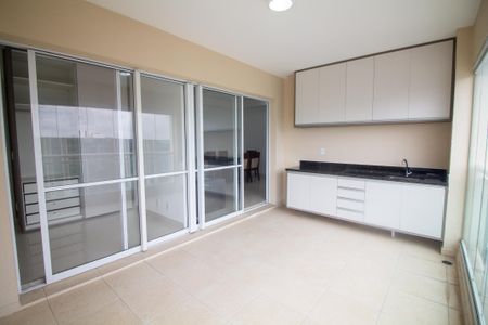 Apartamento para alugar com 84m², 3 quartos e 2 vagasVaranda