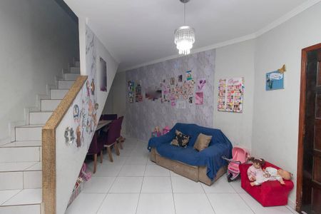 Casa à venda com 150m², 2 quartos e 1 vagaSala