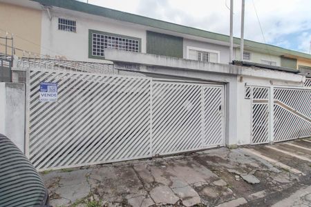Casa à venda com 150m², 2 quartos e 1 vagaFachada